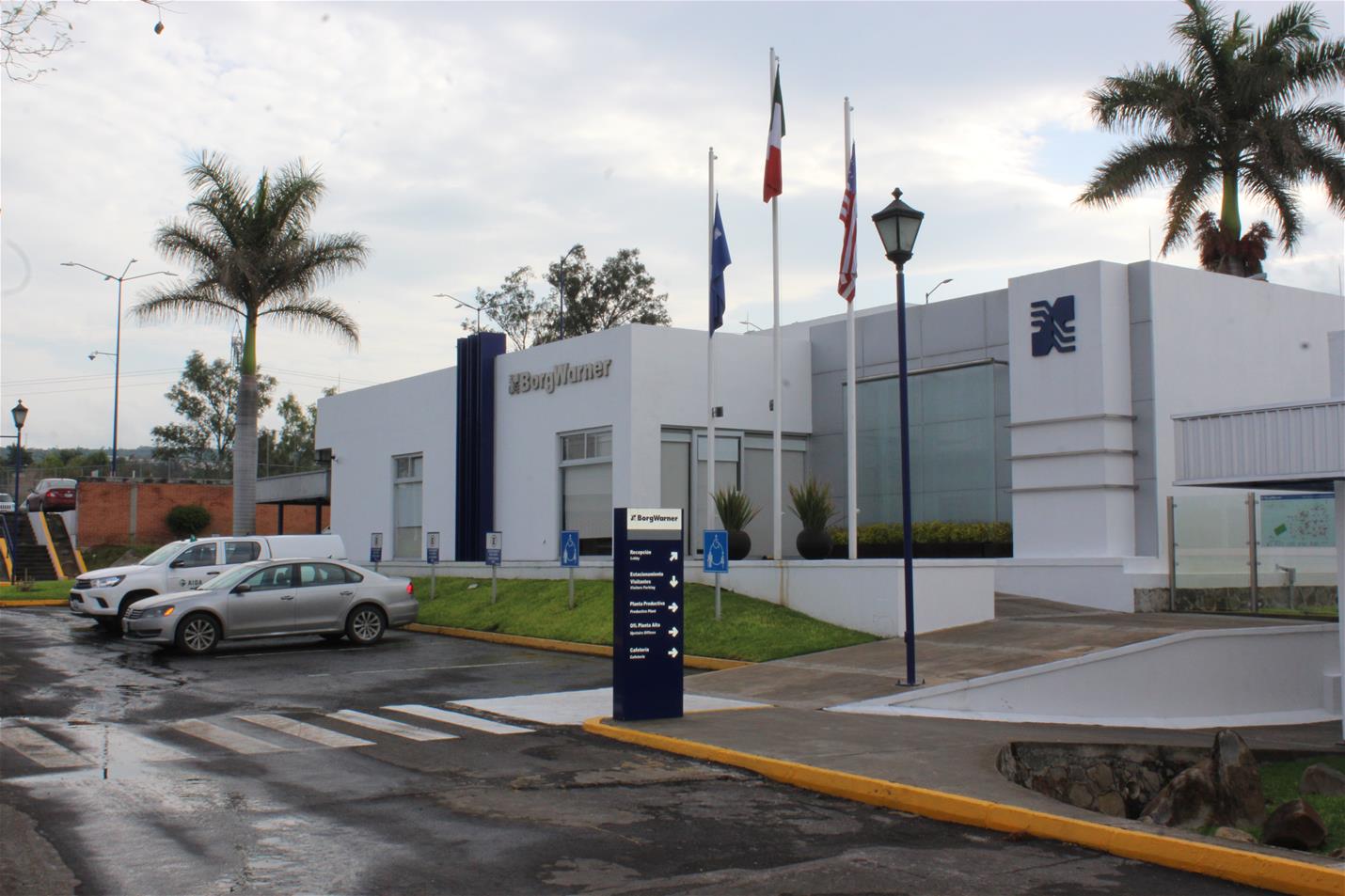El Salto facility